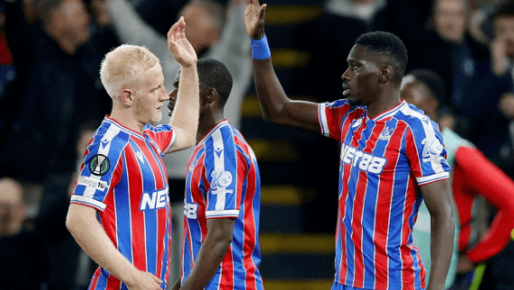 คริสตัลพาเลซ พบ อาแซด